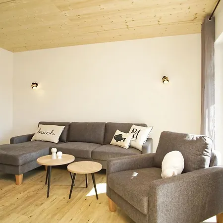 Strandhaus Jolu *