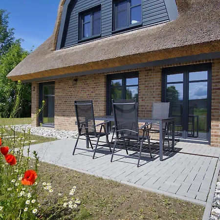 Strandhaus Jolu *
