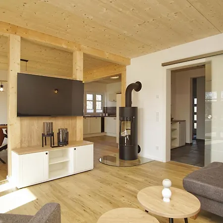 Ferienhaus Strandhaus Jolu Lobbe