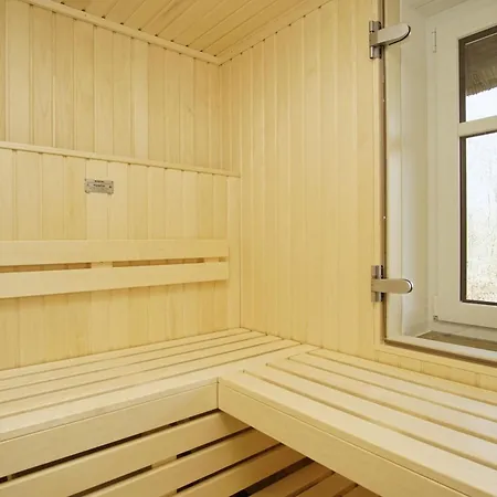 Strandhaus Jolu *